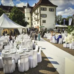 Schloss Neuhaus Hochzeitsshooting Hochzeitsvideografie Hochzeitsfoto 2023 Paarshooting 2023 Omid Videografie