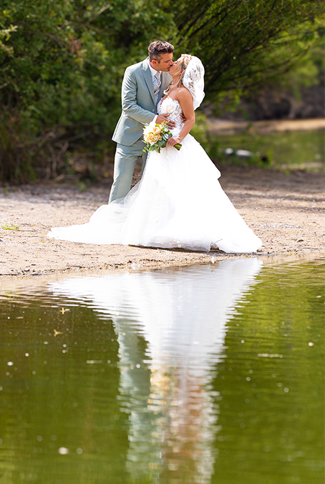 Emotionales Hochzeitsshooting eines Brautpaares